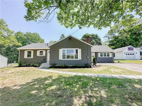 241 Vernon Street, Manchester, CT 06042