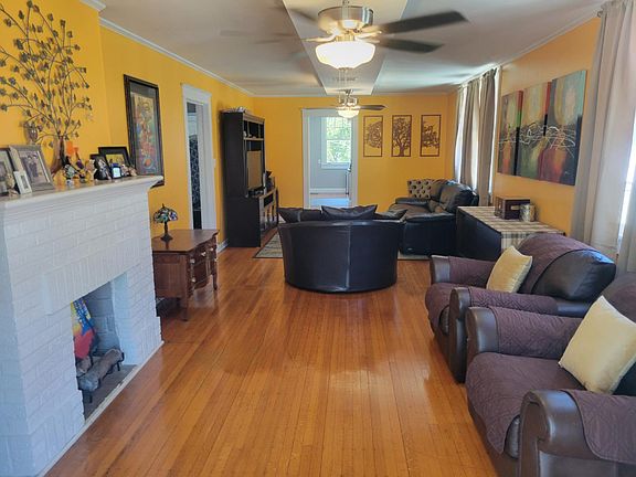 2nd image of 411 Florida Blvd