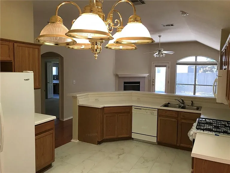 10309 Broomflower Dr — Photo 12