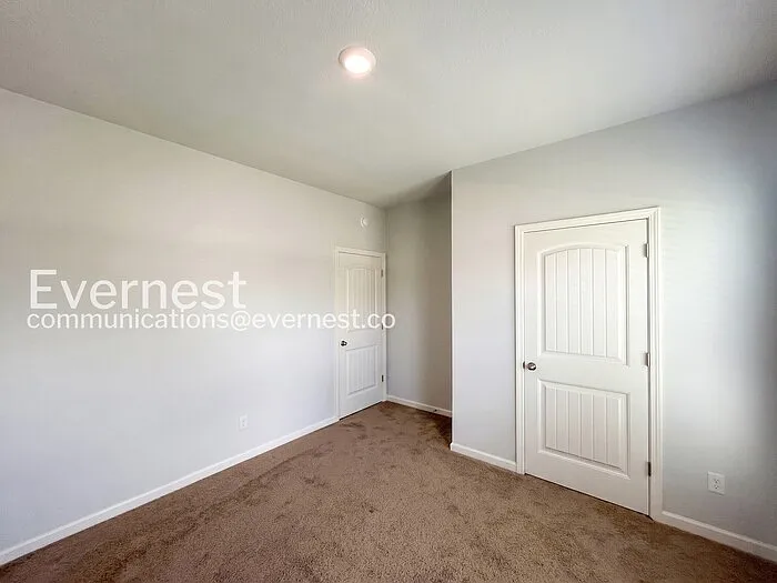 8329 Gum Pond Dr — Photo 11