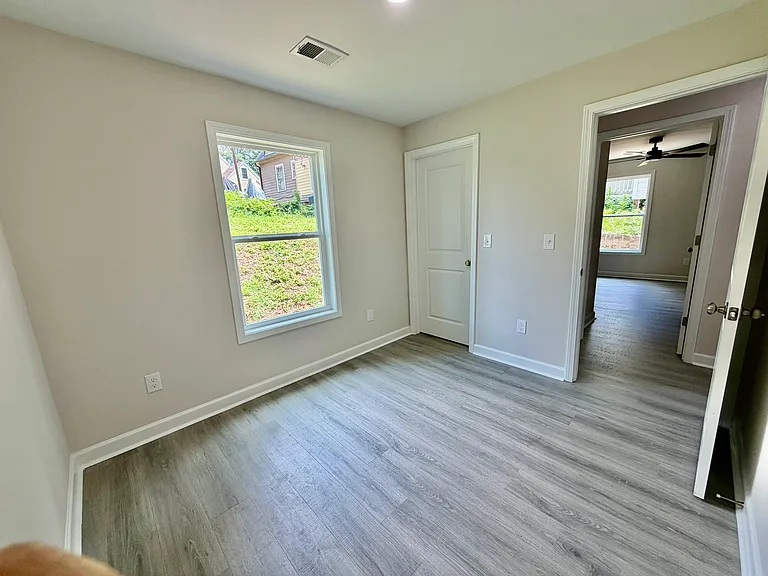 183 Converse Cir — Photo 8