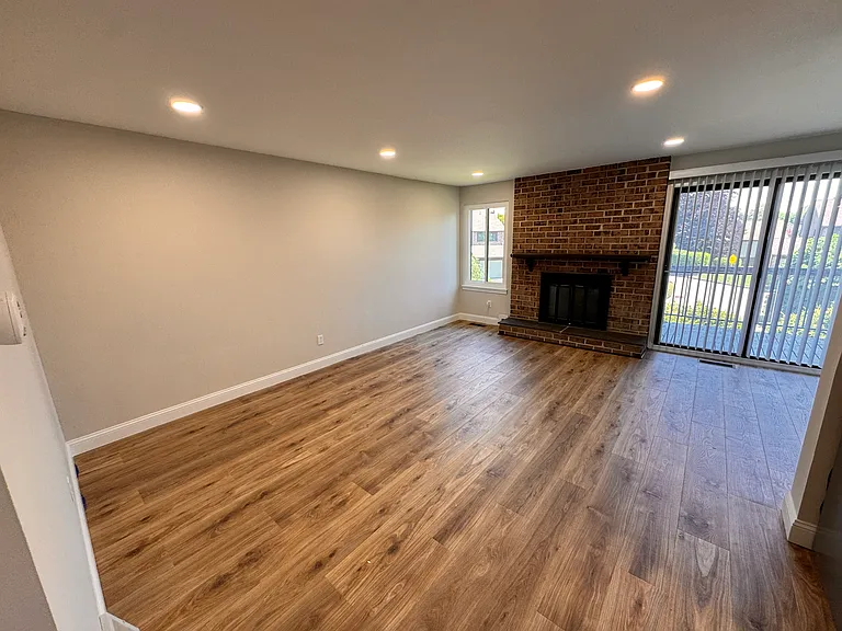 402 Harrison Pl — Photo 11