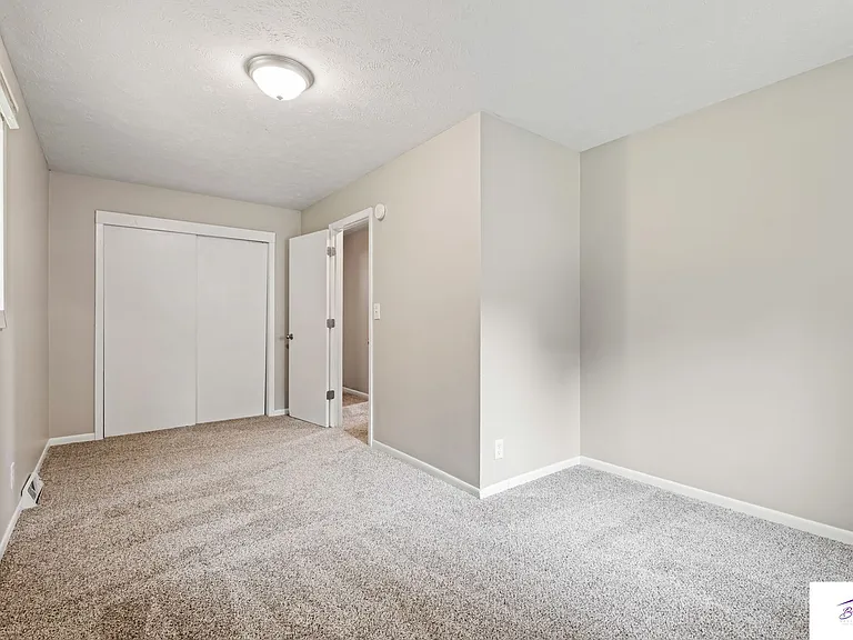 3012 Menke Cir — Photo 12
