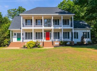 11200 Sterling Cove Dr, Chesterfield, VA 23838