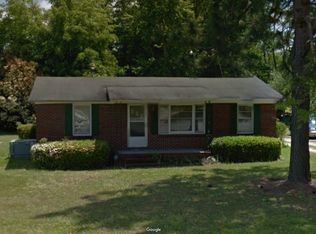 105 Circle Dr, Saint Matthews, SC 29135