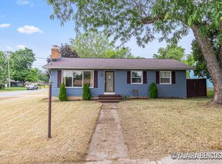 2751 Valley Ave NW, Grand Rapids, MI 49544