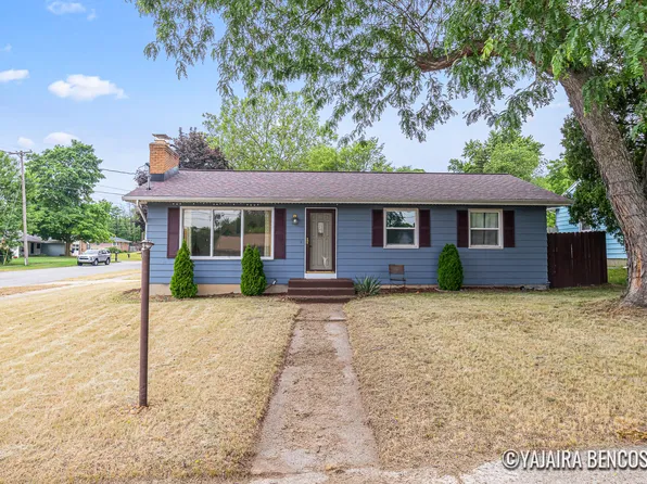 2751 Valley Ave NW, Grand Rapids, MI 49544