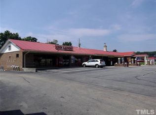 1028 N Madison Blvd, Roxboro, NC 27573