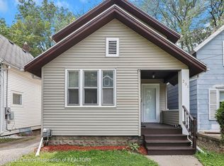 231 N Fairview Ave, Lansing, MI 48912