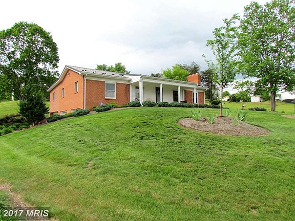 4th image of 89 Forest Dr