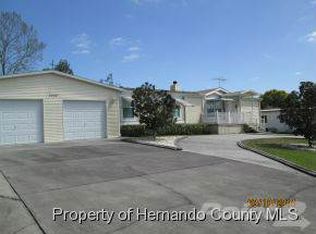 8460 Dickens Ave UNIT 3, Brooksville, FL 34613