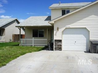 442-444 NW Wood Duck Pl, Mountain Home, ID 83647