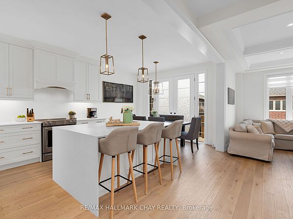 3rd image of 4 Periwinkle Rd