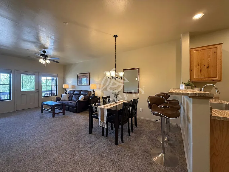 2407 Quarter Horse Trl — Photo 9