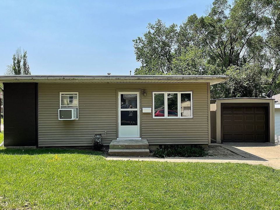 1st image of 420 38th Street Pl