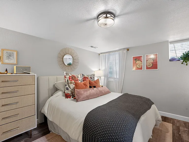 2615 W Caithness Pl — Photo 21
