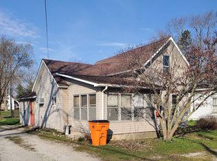 514 S Burson St, Winamac, IN