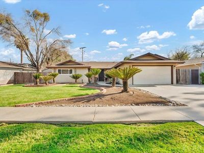1005 Raymond Rd, Hanford, CA, 93230