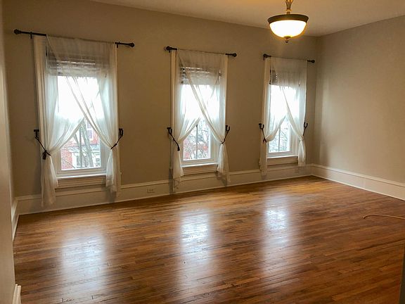 2nd image of 27 S Main St APT 3