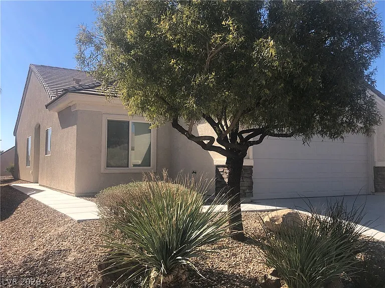 7908 Broadwing Dr — Photo 2