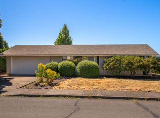 181 NE Fern Ct, Dallas, OR 97338