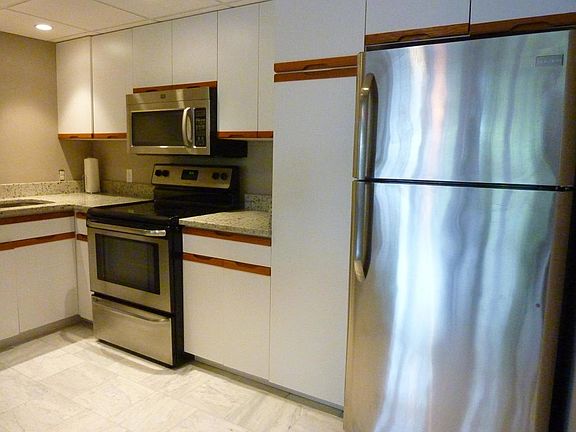 2nd image of 2749 Sullins St APT 311