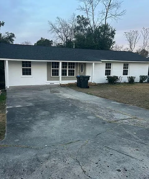 2503 Blueberry Dr — Photo 1
