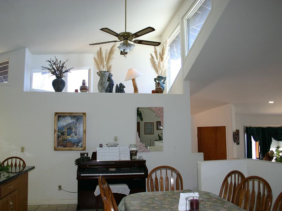 2nd image of 2410 Mount Elena Way