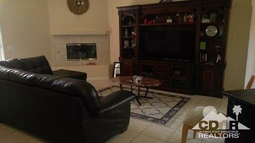 2nd image of 54120 Avenida Alvarado