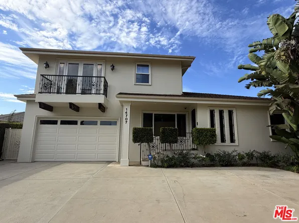 14707 W Sunset Blvd, Pacific Palisades, CA 90272