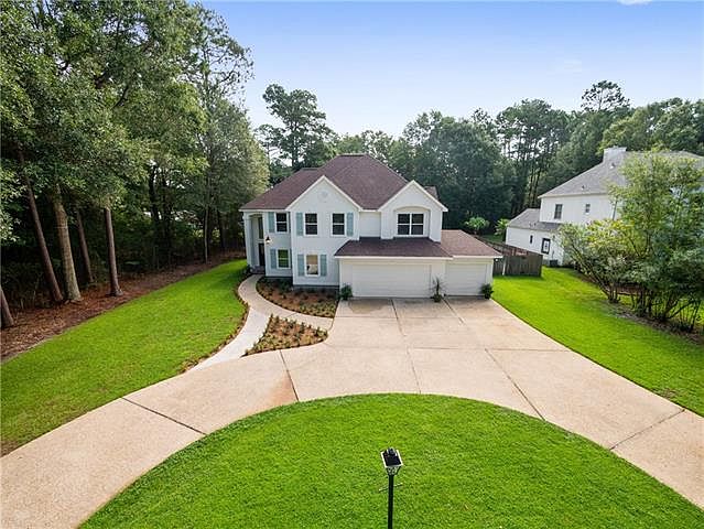 1st image of 200 Lochmere Dr