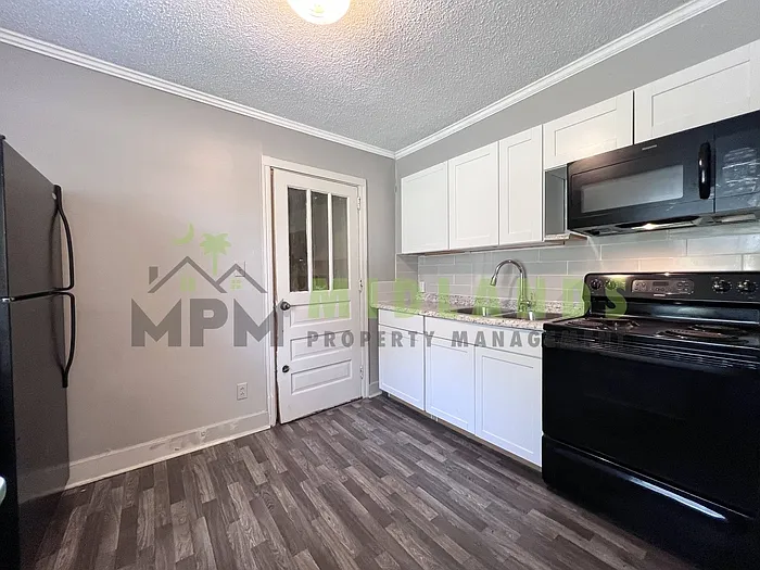 4508 Ryan Ave — Photo 9