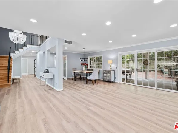 4635 Esparto St, Woodland Hills, CA 91364