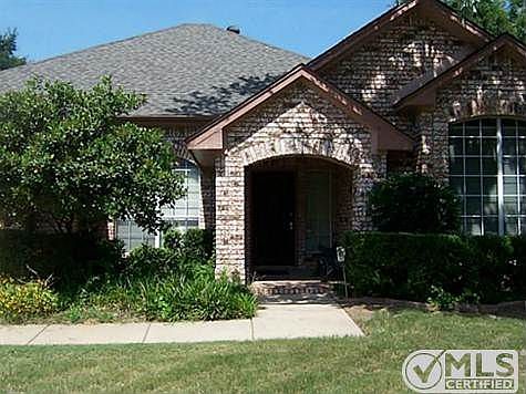 2nd image of 4510 Ainsworth Cir