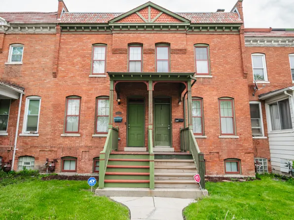 10433 S Corliss Ave, Chicago, IL 60628