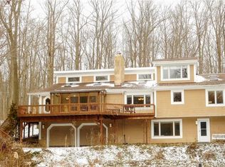 11153 Winding Brook Ln, Chesterland, OH