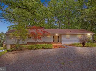 18344 Sharon Rd, Triangle, VA 22172