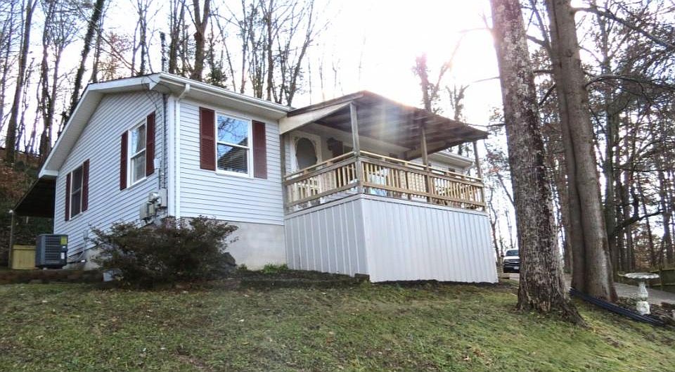 1st image of 52 Harmony Dr