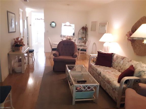 4th image of 20 Cannes Ct
