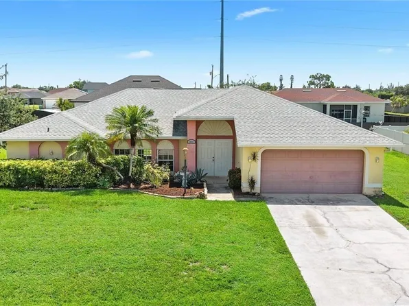 2021 NW Juanita Pl, Cape Coral, FL 33993