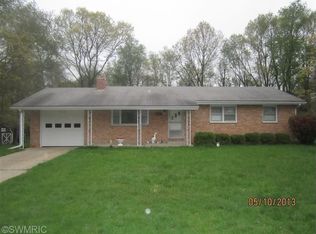 174 Holly Rd, Battle Creek, MI 49017