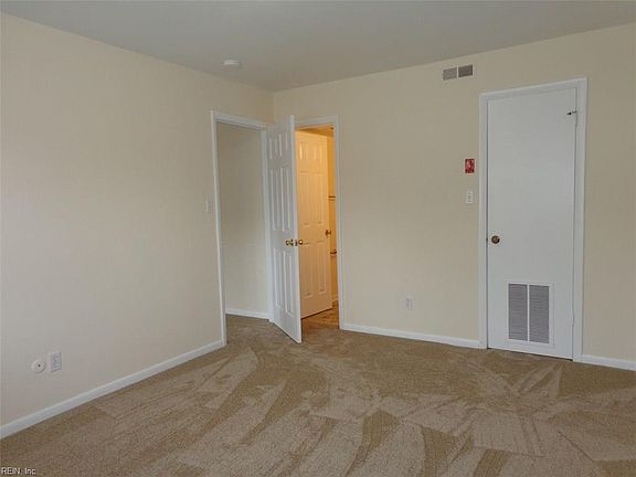 5th image of 1300 Hillside Ave APT D4