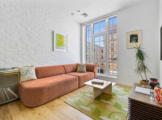 278 Nassau Ave #2B, Brooklyn, NY