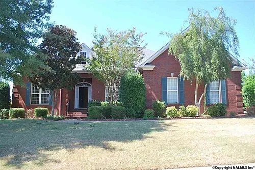 107 Compass Point Dr Photo 1