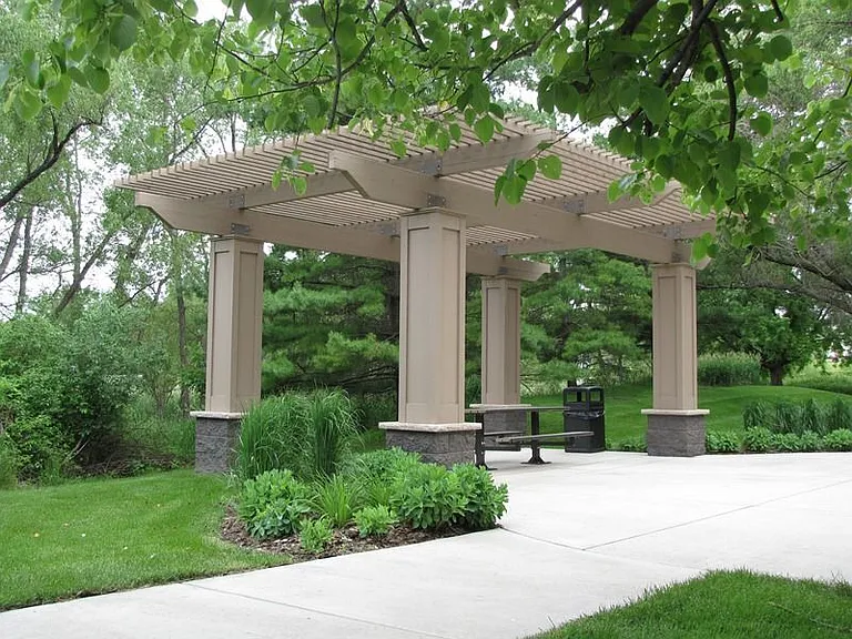 Sterling Ponds Apartments — Photo 15