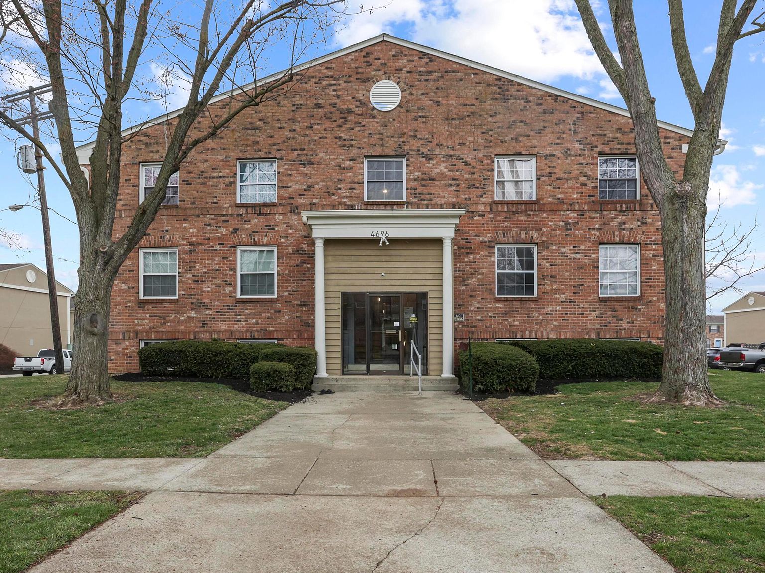 4696 Tarryton Ct S APT 2F, Columbus, OH 43228 Zillow