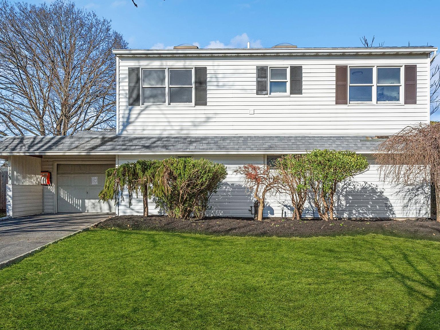 595 Sand Hill Rd, Wantagh, NY 11793 MLS 3522612 Zillow