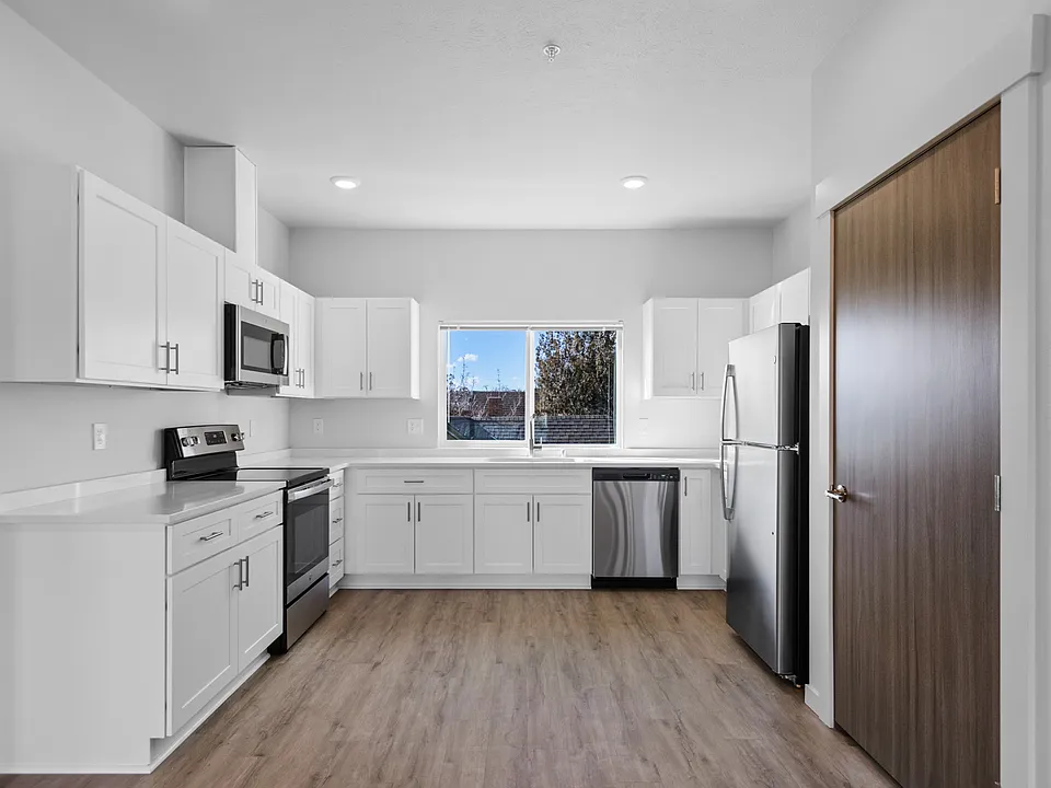 Mallon Apartments