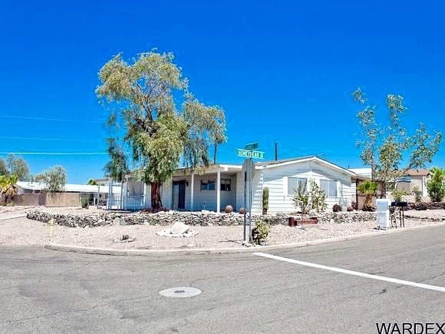 1st image of 2605 Honeybear Dr