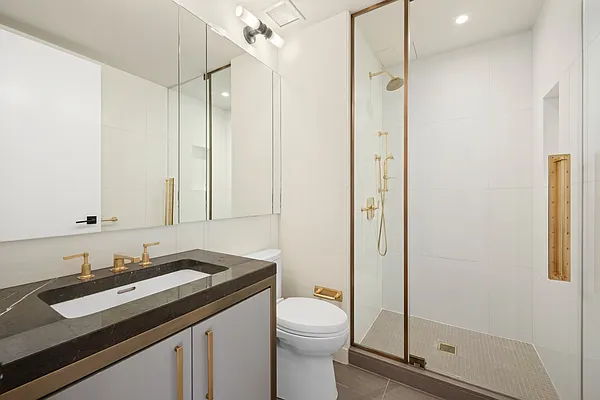 Rented by Compass | media 13